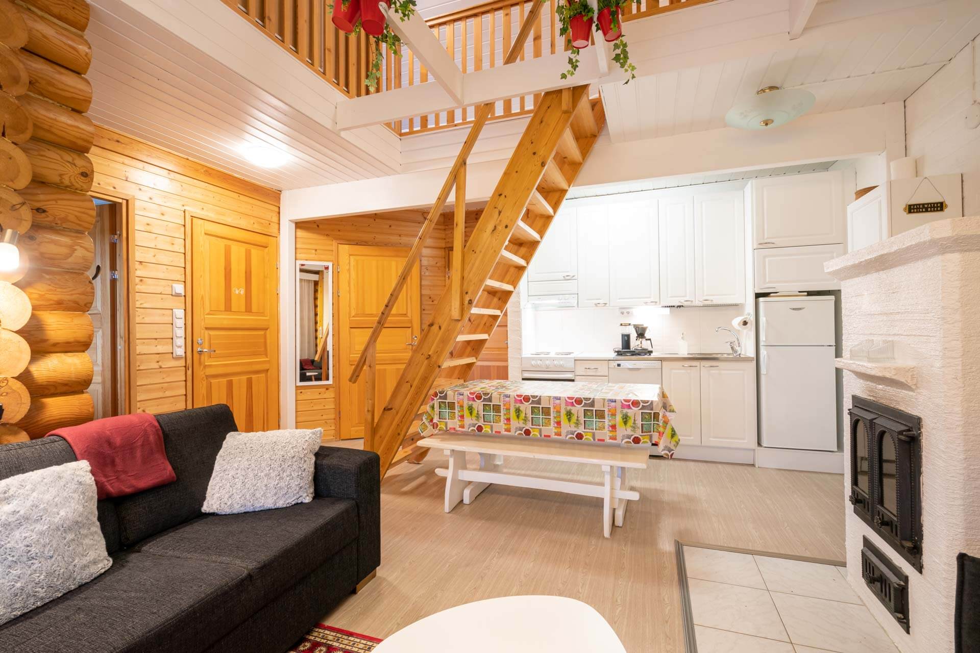 himoslomat_sayrylanmaja_12_201007164847
