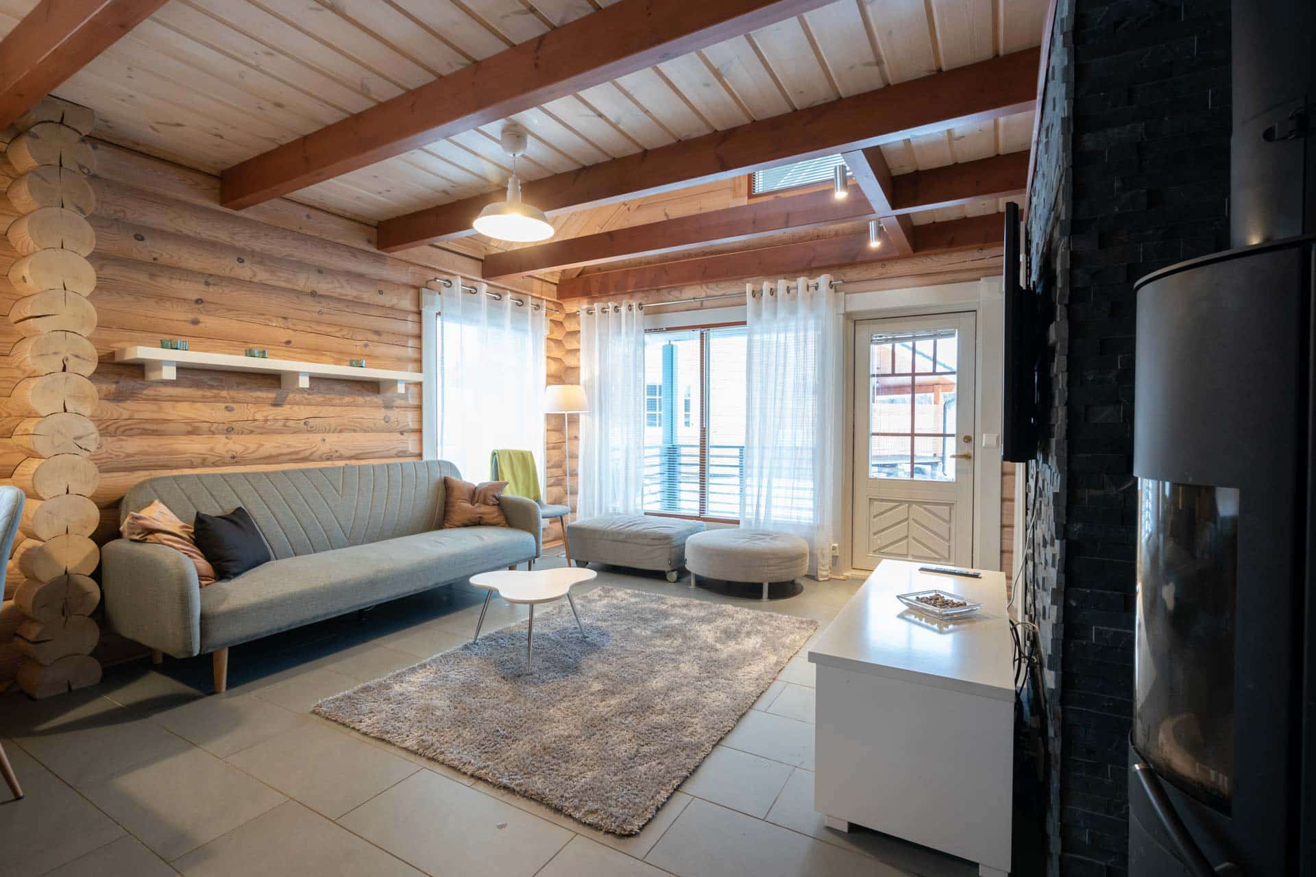 2023_laaksonhelmi1_1
