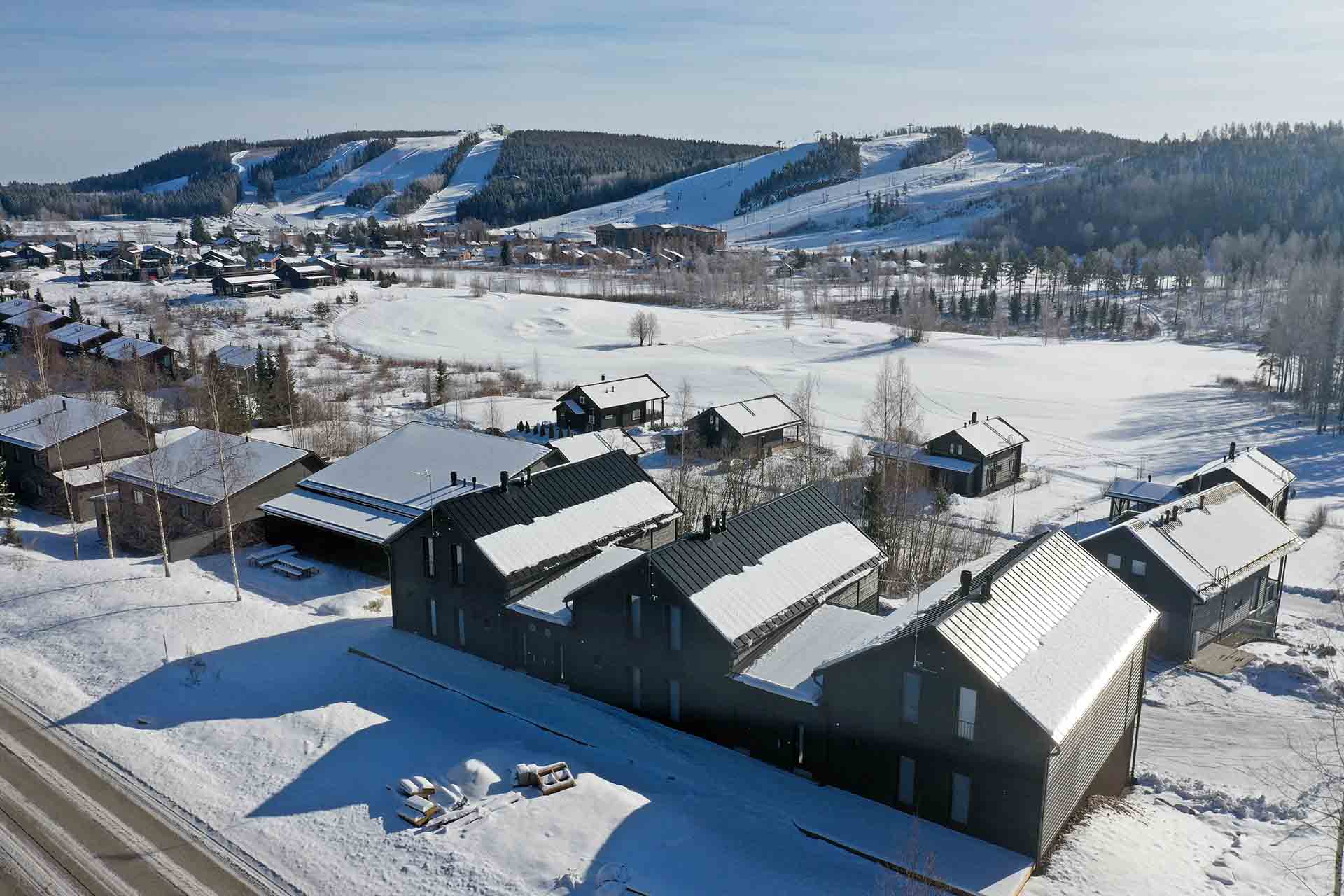 2025_villaluxushelmi_4
