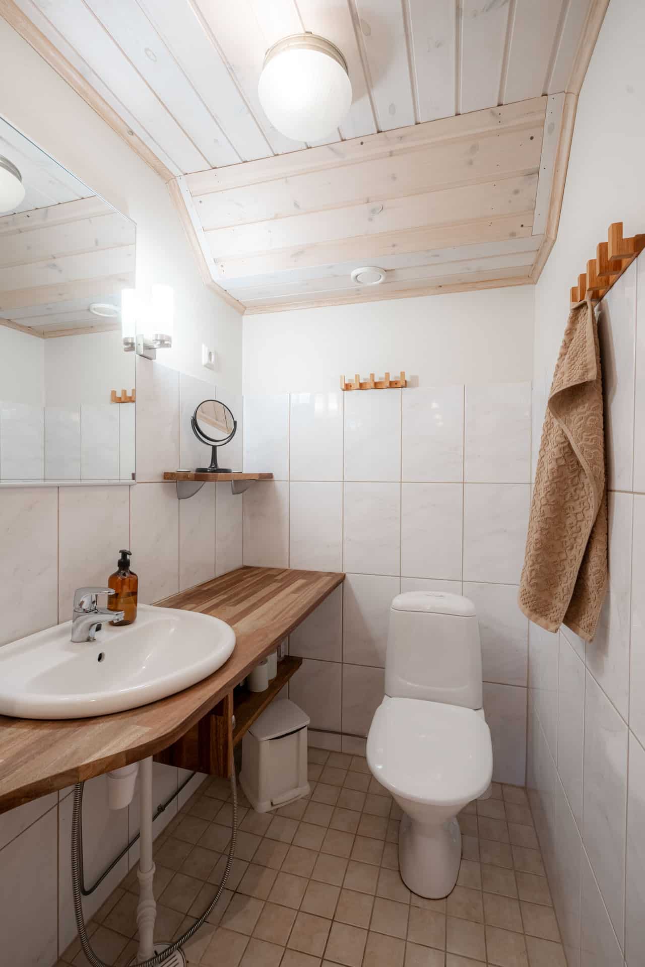 HimosLomat_Rantahovi-1A-17
