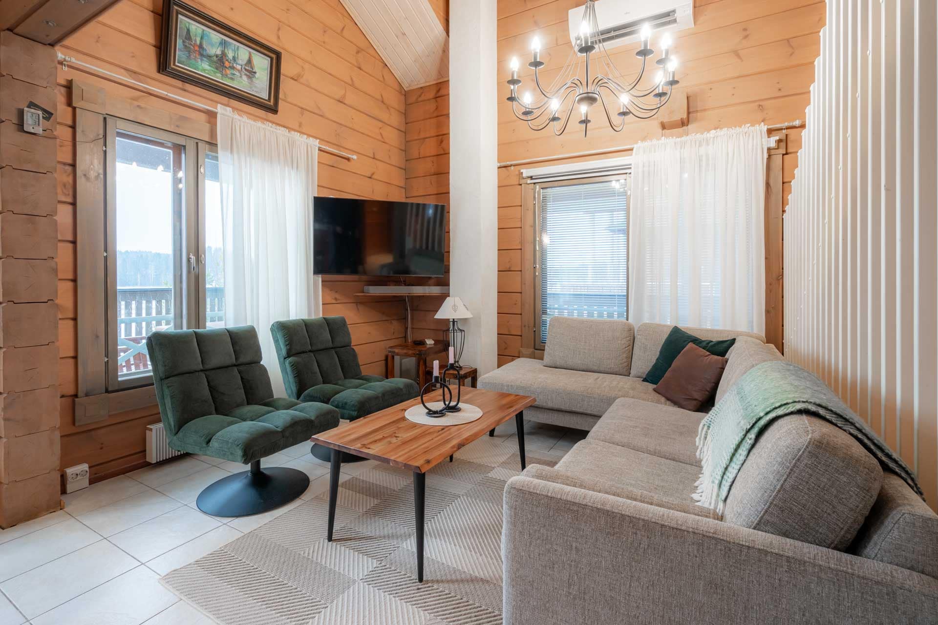 HimosLomat_Rantahovi-1B-1
