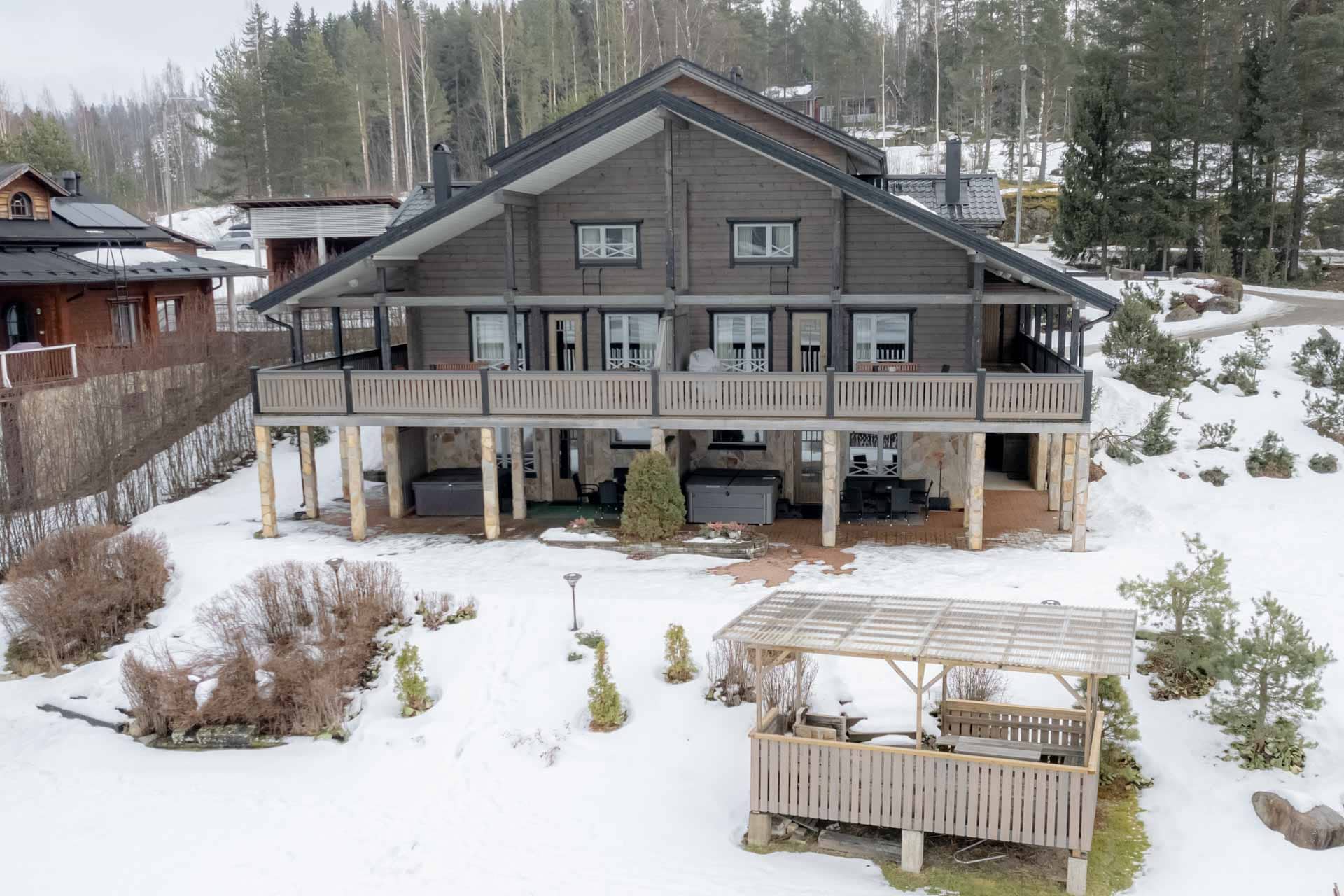 HimosLomat_h_Rantahovi-2025_1
