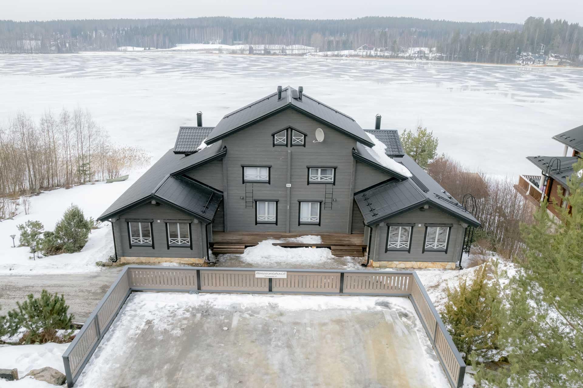 HimosLomat_h_Rantahovi-2025_5
