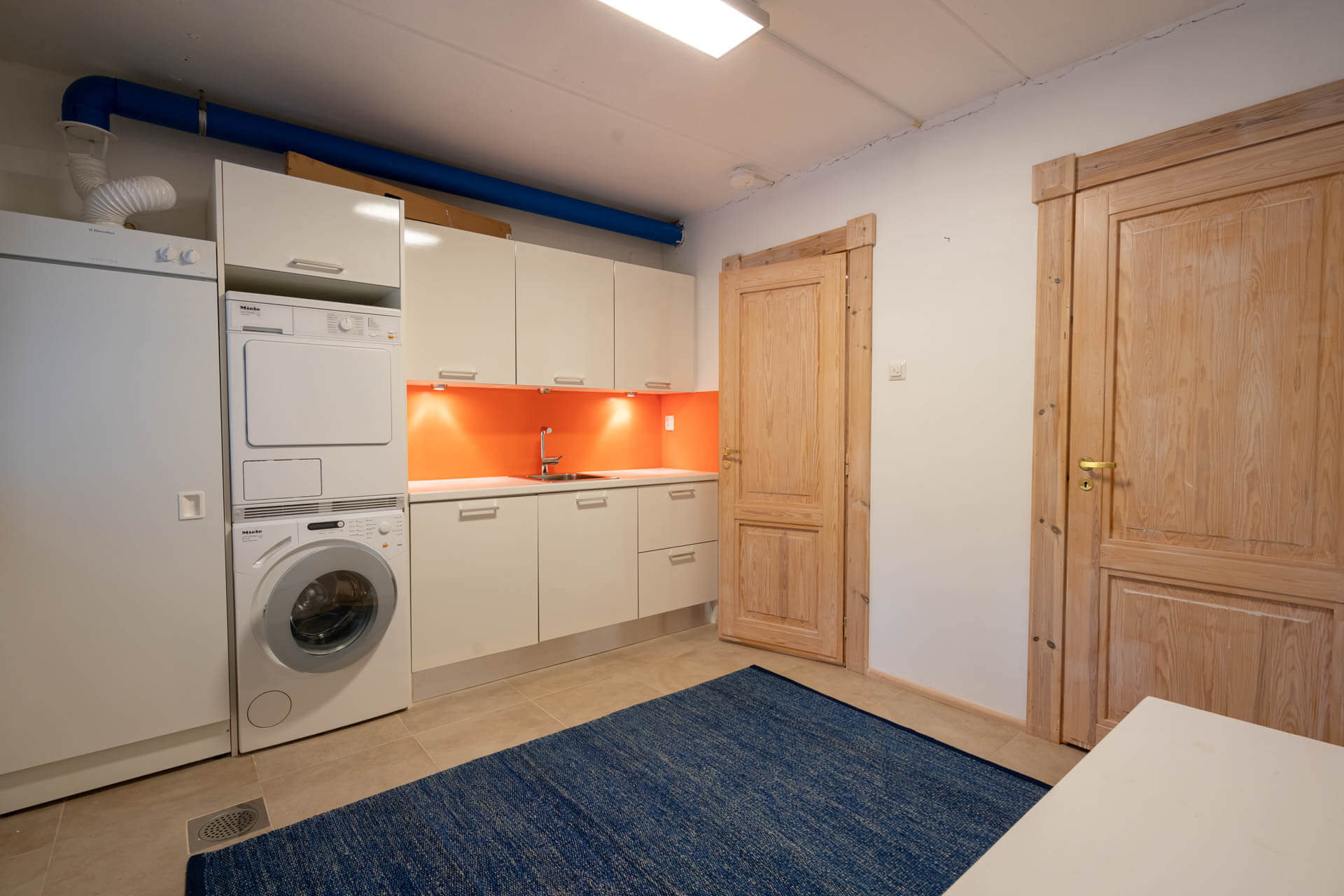 HimosLomat_Villa-Loiste_24
